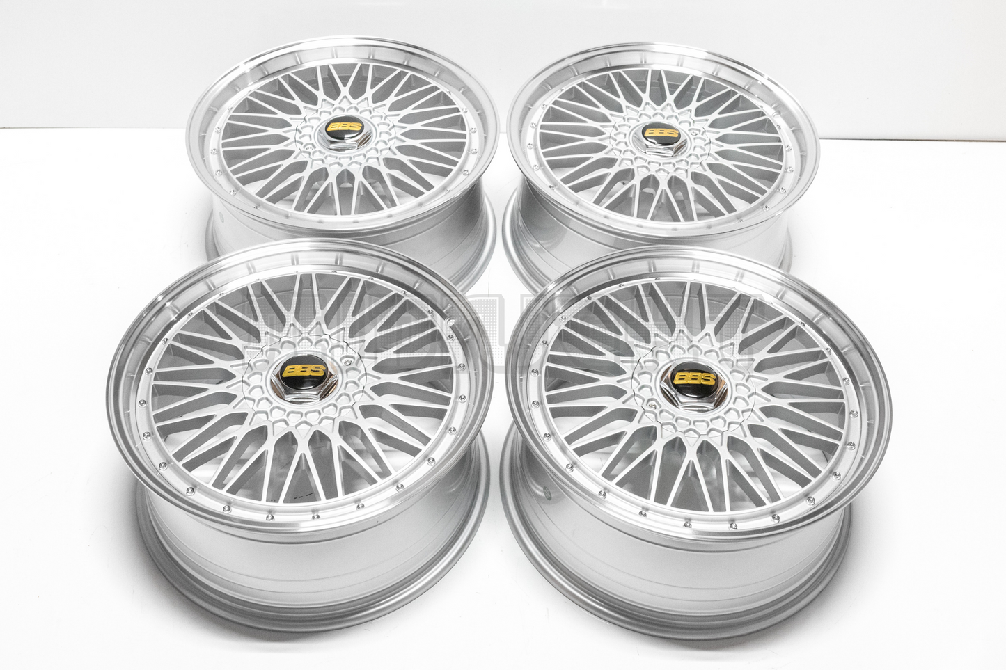 BBS Super RS Style 19" 8.5J +35 (5X114.3)