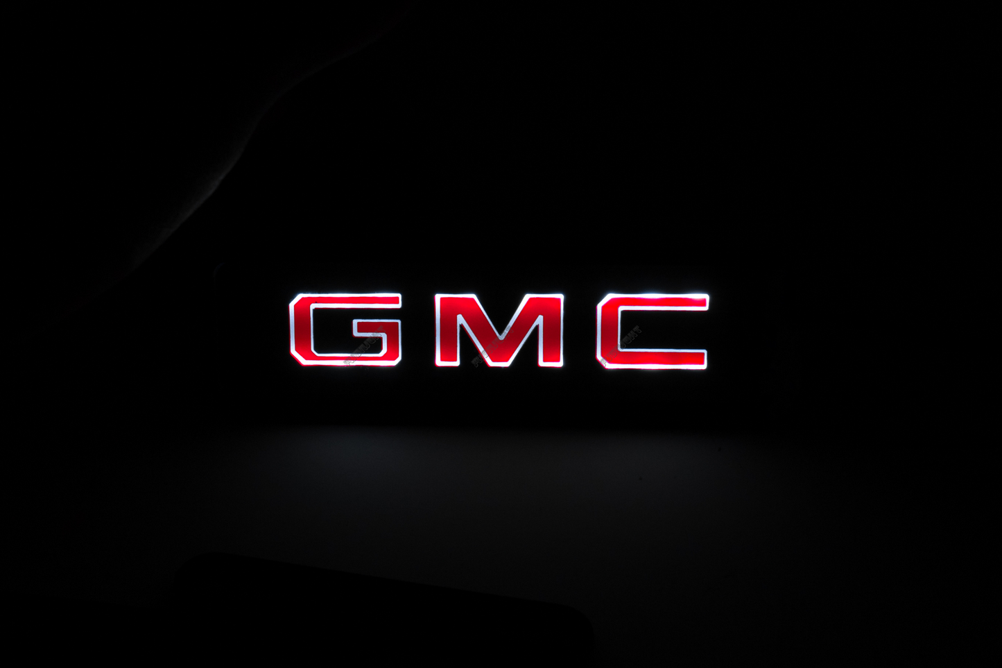 Front Emblem Grille Light For GMC