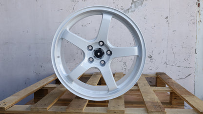 18" White Advan Style Wheels Set of 4 18x8.5 +35 5x112