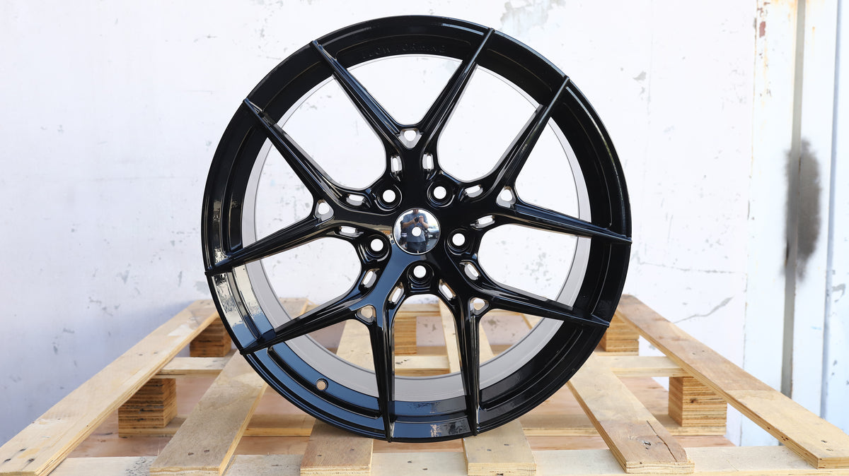 18" Black BBS Style Wheels Set of 4 18x8.5 +35 5x114.3