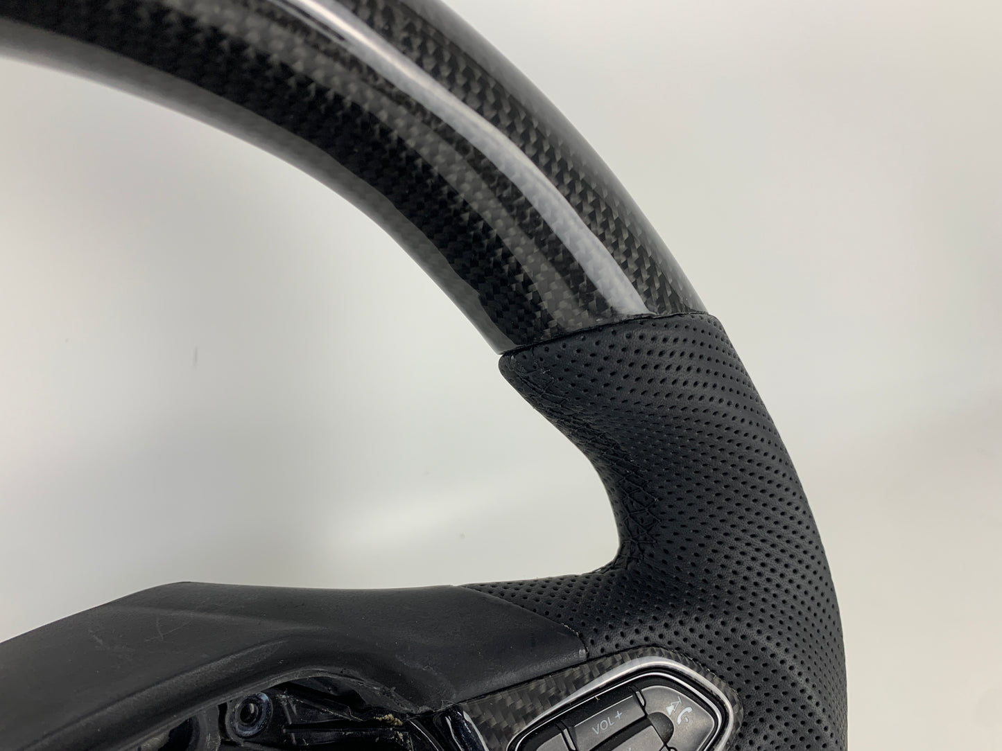 Carbon Fiber Steering Wheel W/ Black Stripe For Ford Focus RS ST MK3 2015-2018