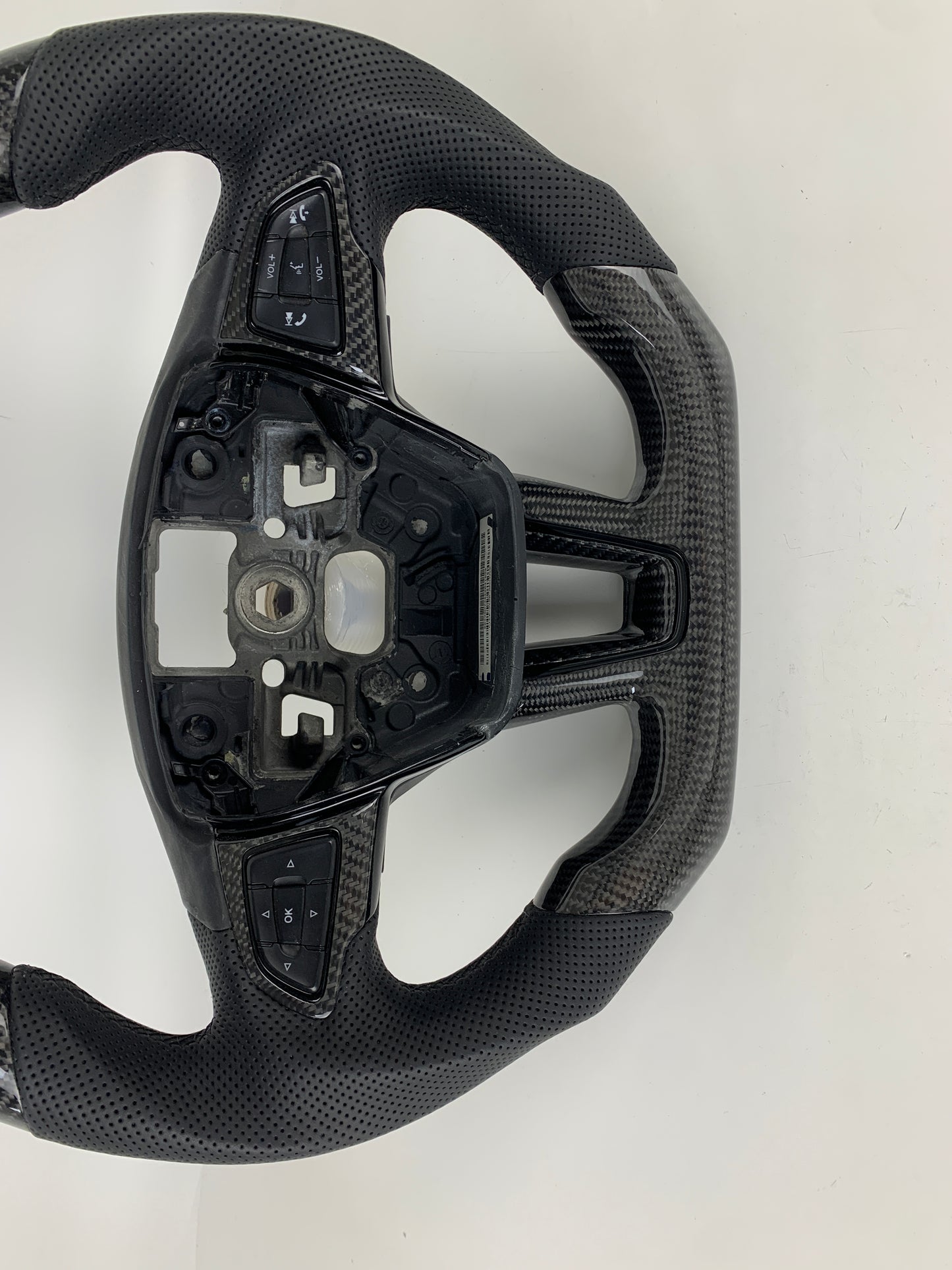 Carbon Fiber Steering Wheel W/ Black Stripe For Ford Focus RS ST MK3 2015-2018