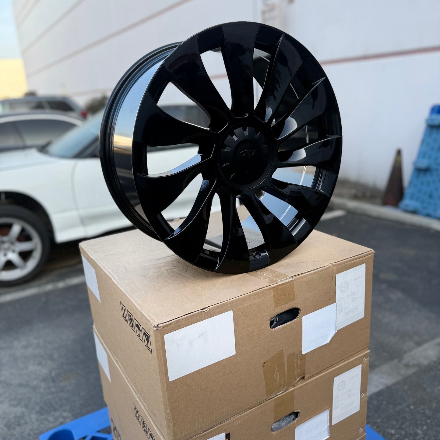 20" Gloss Black Tesla Uberturbine Performance Wheels Rims 20x9.0 +34 5x114.3 CB64.1